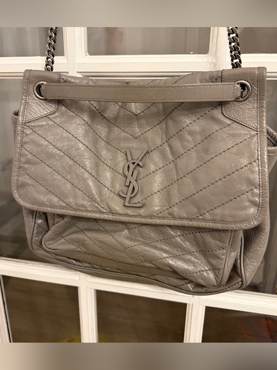 Saint Laurent Handbags - Saint Laurent Women’s Medium Niki Gray Leather Chevron Chain Shoulder Bag